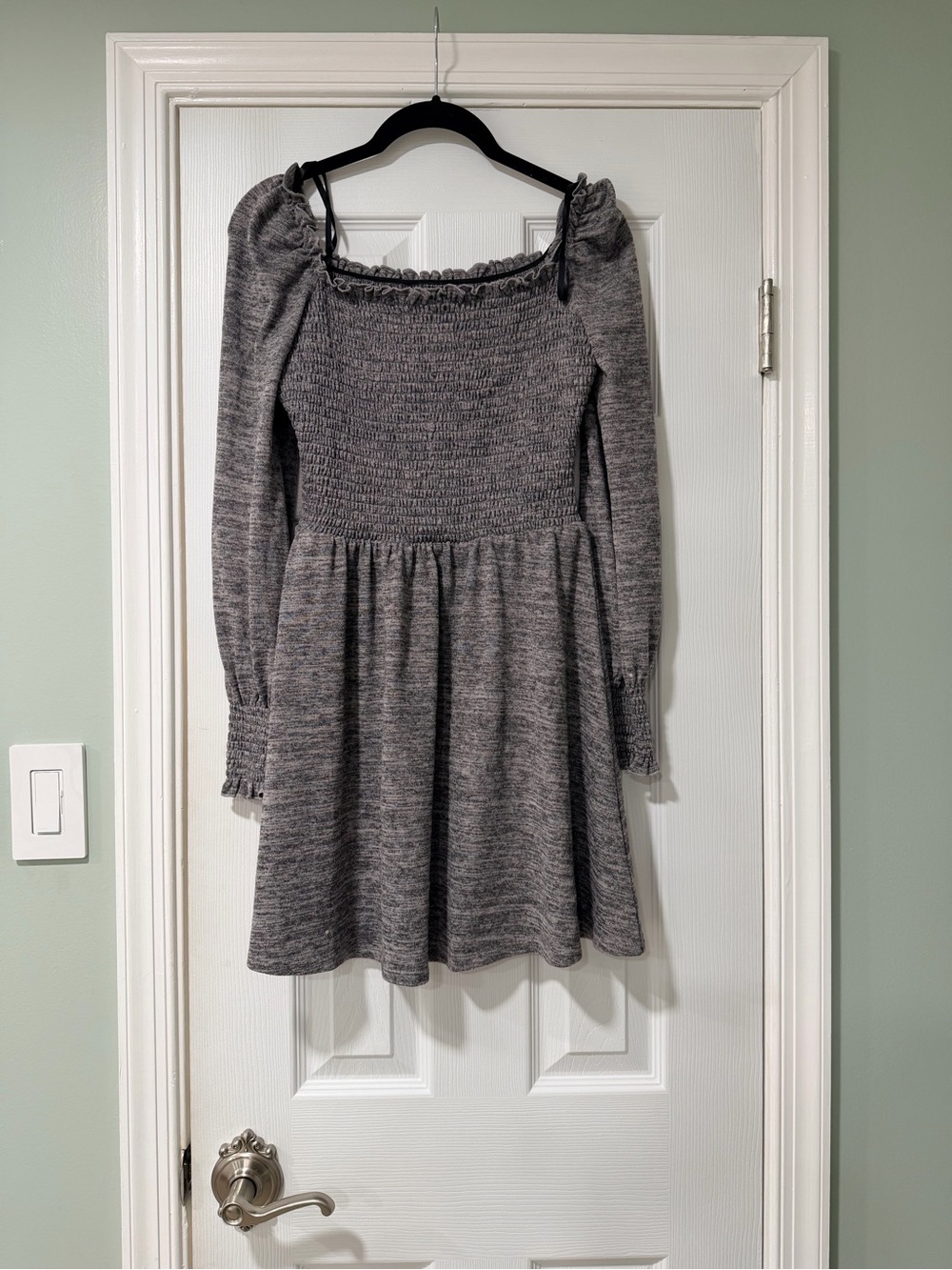 Read description: Gray Smocked Dress